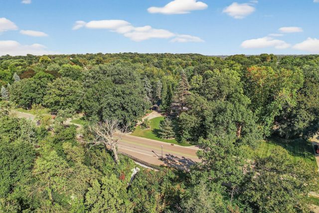 1544 Mississippi River Boulevard S, Saint Paul, MN 55116