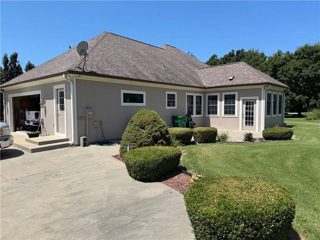 317 S Kentucky Street, Adrian, MO 64720