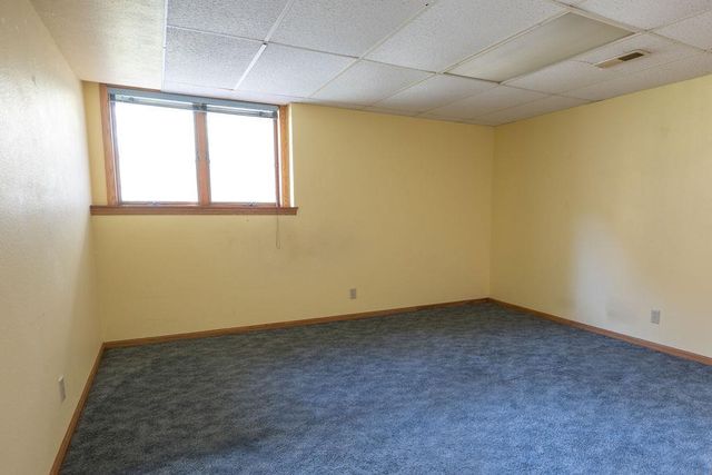 1815 Royal Oaks Drive, Janesville, WI 53548