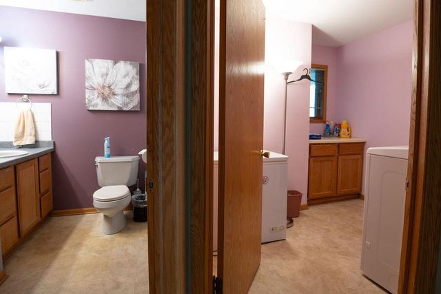 1815 Royal Oaks Drive, Janesville, WI 53548