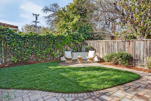 1565 Blackhawk Drive, Sunnyvale, CA 94087