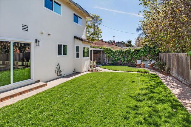 1565 Blackhawk Drive, Sunnyvale, CA 94087