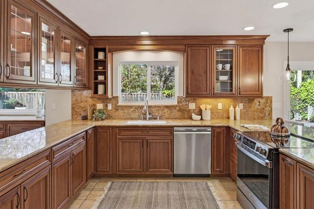 1565 Blackhawk Drive, Sunnyvale, CA 94087