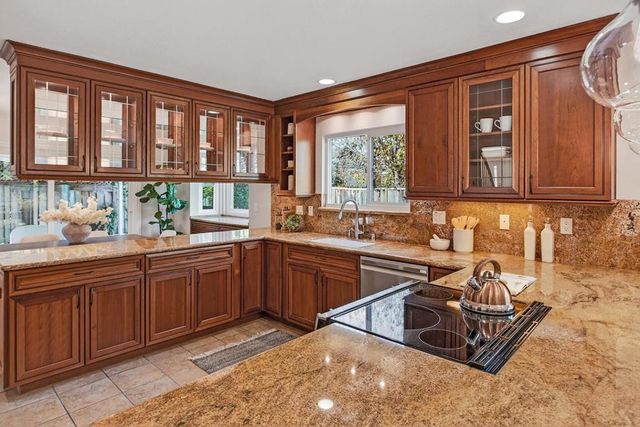 1565 Blackhawk Drive, Sunnyvale, CA 94087