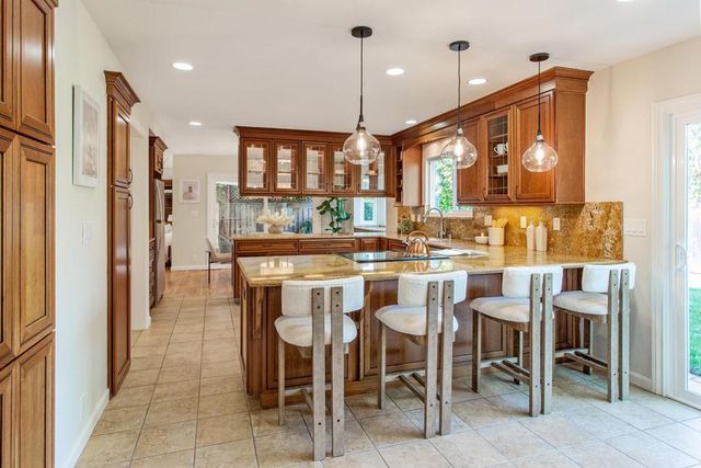 1565 Blackhawk Drive, Sunnyvale, CA 94087