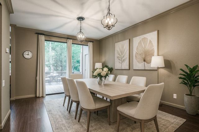 246 Litchfield Lane, Houston, TX 77024