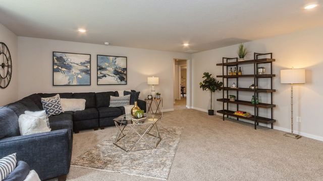 600 Ella Avenue, Tiffin, IA 52340