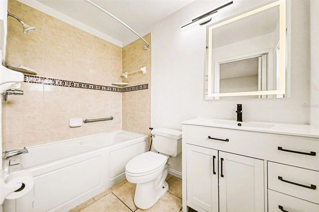 14657 LAGUNA BEACH CIRCLE, Orlando, FL 32824