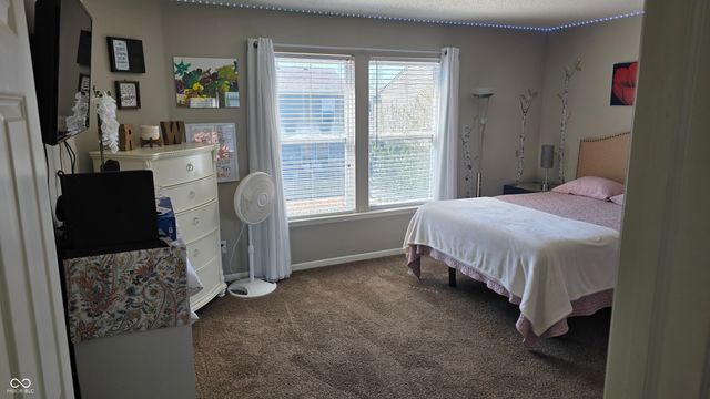 765 Country Gate Drive, Whiteland, IN 46184
