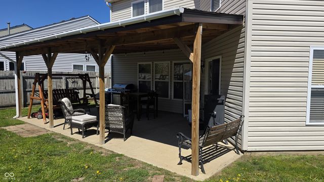765 Country Gate Drive, Whiteland, IN 46184