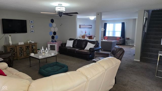 765 Country Gate Drive, Whiteland, IN 46184