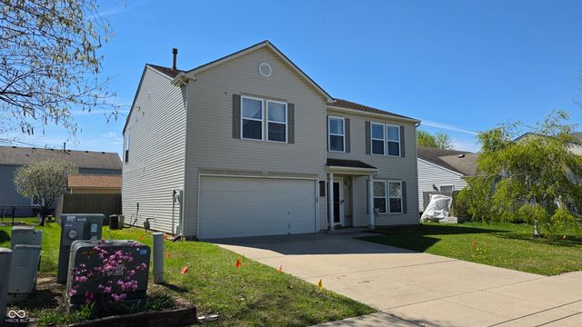 765 Country Gate Drive, Whiteland, IN 46184