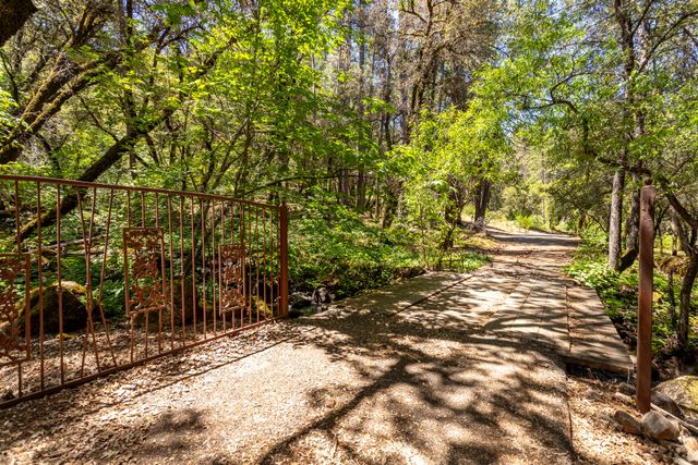 7722 Hidden Creek Lane, Shingletown, CA 96088