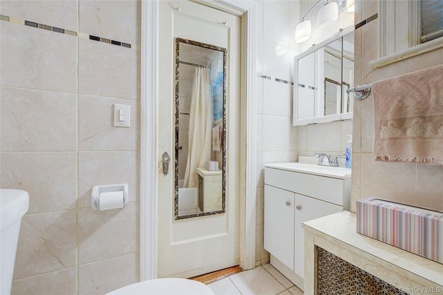 46-66 156th Street, Flushing, NY 11355