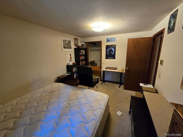 50 Hillside Court, Boulder, CO 80302