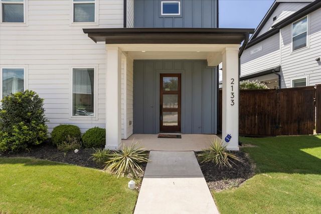2133 Bird Street, Fort Worth, TX 76111