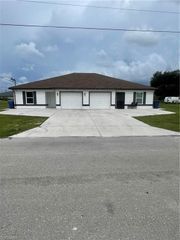 1137/1139 Homer AVE S, Lehigh Acres, FL 33973