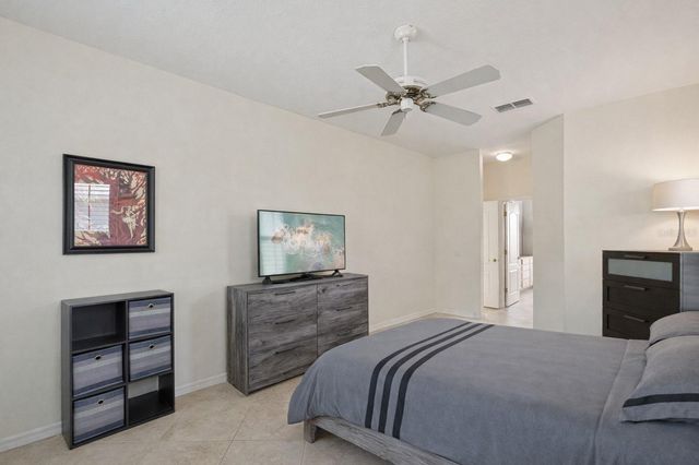 8032 PINE HOLLOW DRIVE, Mount Dora, FL 32757