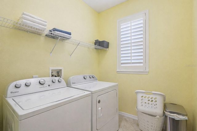 8032 PINE HOLLOW DRIVE, Mount Dora, FL 32757