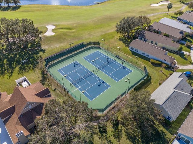 8032 PINE HOLLOW DRIVE, Mount Dora, FL 32757