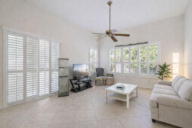 8032 PINE HOLLOW DRIVE, Mount Dora, FL 32757