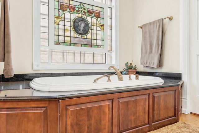 2015 Ye Olde Kings Hwy., North Myrtle Beach, SC 29582