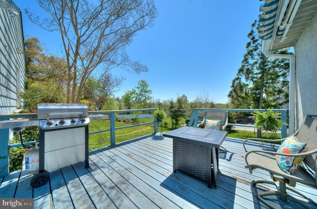 307 WASHINGTON LN, Fort Washington, PA 19034