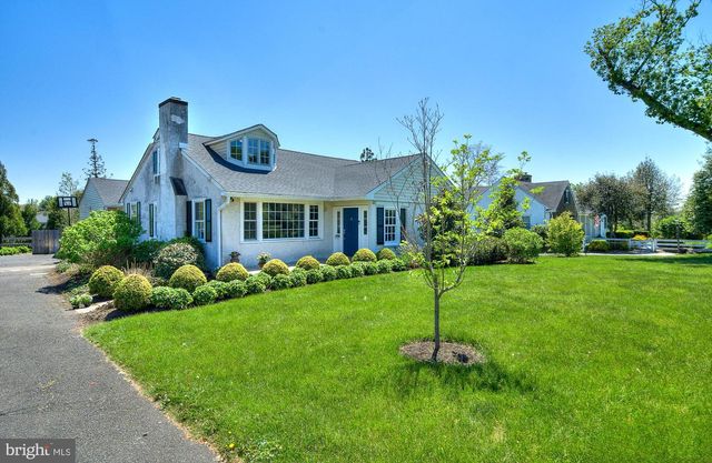 307 WASHINGTON LN, Fort Washington, PA 19034