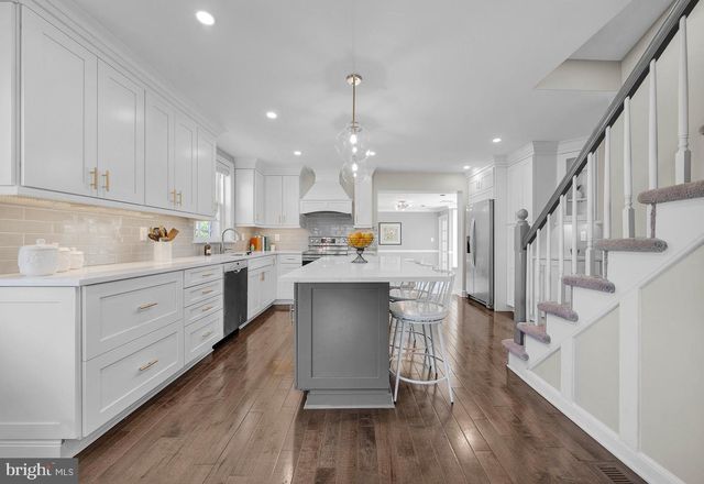 307 WASHINGTON LN, Fort Washington, PA 19034