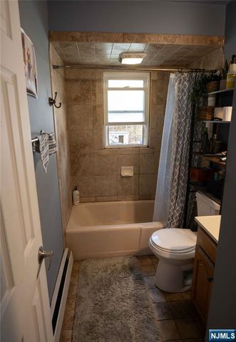 168 Art Street, Ringwood, NJ 07456