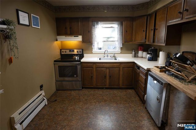 168 Art Street, Ringwood, NJ 07456