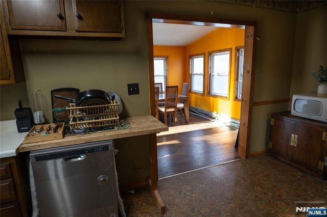 168 Art Street, Ringwood, NJ 07456