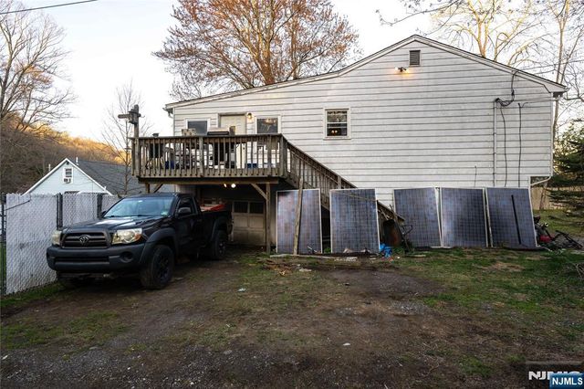 168 Art Street, Ringwood, NJ 07456