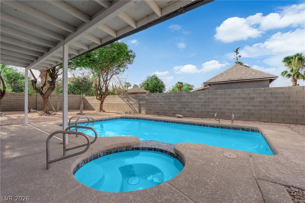 2109 Jansen Avenue, Las Vegas, NV 89101 — photo 4