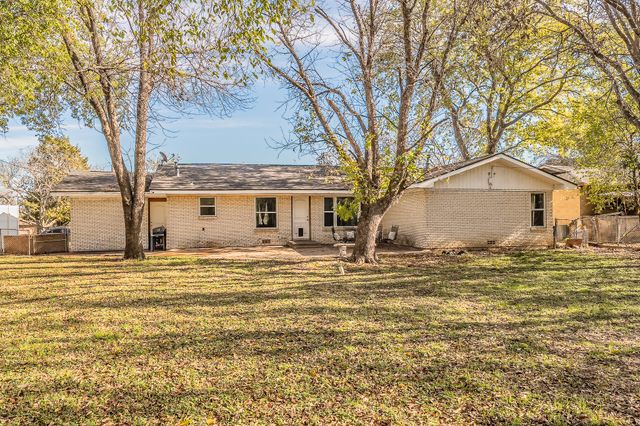 3793 N Hills Drive, North Richland Hills, TX 76117
