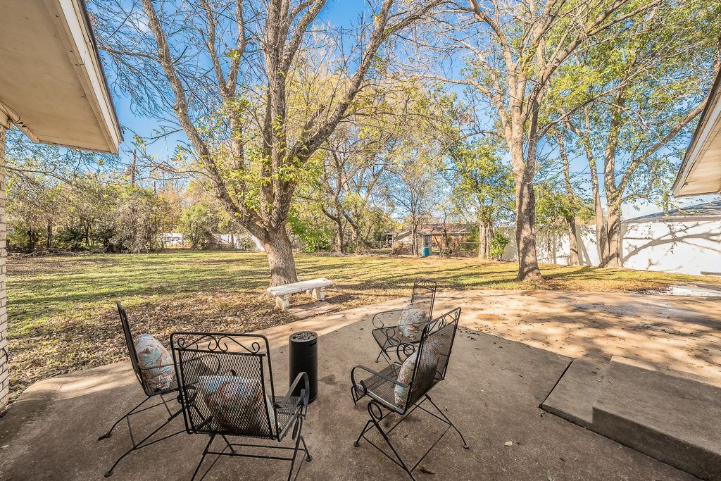 3793 N Hills Drive, North Richland Hills, TX 76117