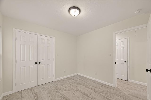 4302 Hirsch Road B, Houston, TX 77026