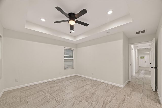 4302 Hirsch Road B, Houston, TX 77026