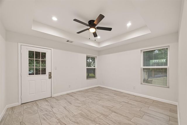 4302 Hirsch Road B, Houston, TX 77026