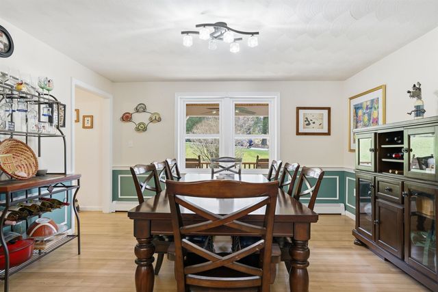 67 Forest Street, Londonderry, NH 03053
