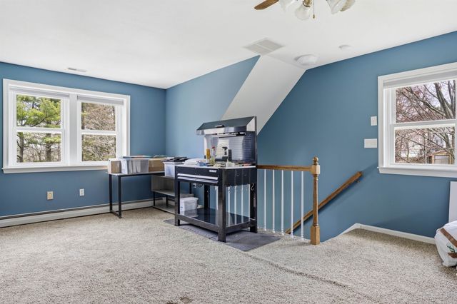 67 Forest Street, Londonderry, NH 03053