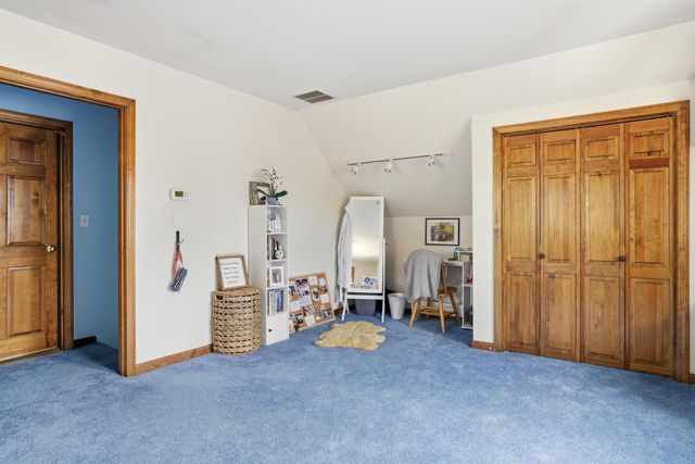 67 Forest Street, Londonderry, NH 03053