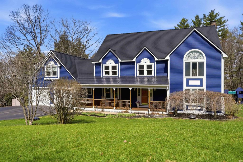 67 Forest Street, Londonderry, NH 03053