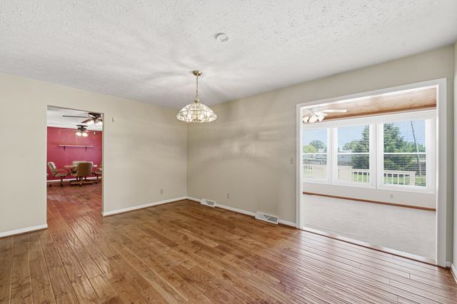 4424 Ethel Road, Obetz, OH 43207