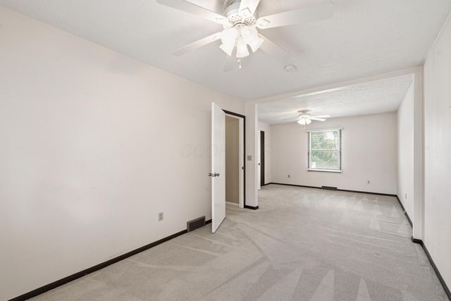 4424 Ethel Road, Obetz, OH 43207