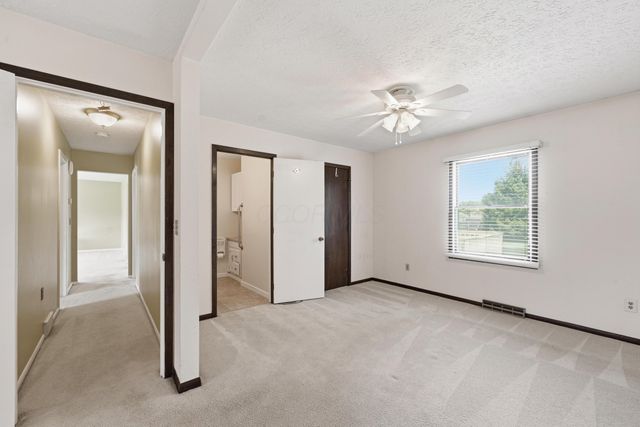 4424 Ethel Road, Obetz, OH 43207