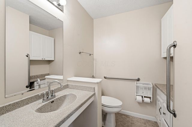 4424 Ethel Road, Obetz, OH 43207