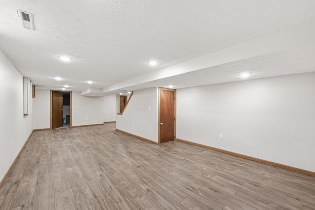 4424 Ethel Road, Obetz, OH 43207