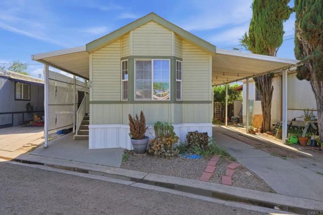 10250 Prospect SPC 34, Santee, CA 92071