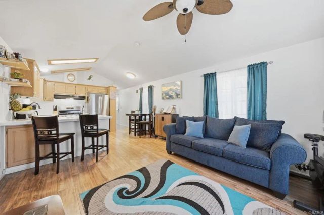 10250 Prospect SPC 34, Santee, CA 92071